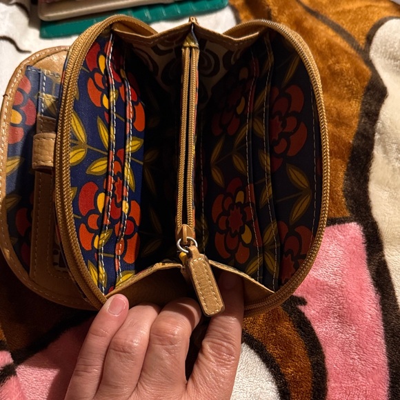 Fossil Multicolor Floral Clutch - Picture 4 of 4